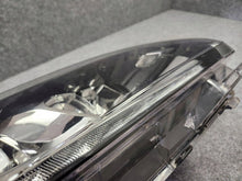 Load image into Gallery viewer, Frontscheinwerfer Mitsubishi Outlander III 8301C9-64 Full LED Rechts Headlight SCH6653448485tt