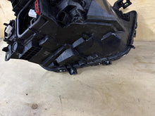 Laden Sie das Bild in den Galerie-Viewer, Frontscheinwerfer Opel Astra L 9851881680 Links Scheinwerfer Headlight SCH6654892644cy