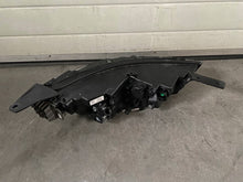 Load image into Gallery viewer, Frontscheinwerfer Kia Soul 52102177 Links Scheinwerfer Headlight SCH6667363060ne