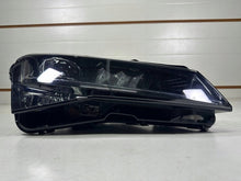 Load image into Gallery viewer, Frontscheinwerfer Skoda Superb III 3V1941016E Rechts Scheinwerfer Headlight SCH6672873510lp