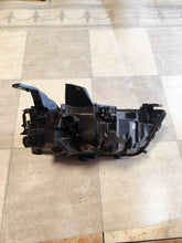 Laden Sie das Bild in den Galerie-Viewer, Frontscheinwerfer Opel Astra L 9855316580 Links Scheinwerfer Headlight SCH6677971487ri