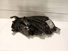 Laden Sie das Bild in den Galerie-Viewer, Frontscheinwerfer Skoda Octavia I 5E4941015A LED Links Scheinwerfer Headlight SCH6681536075nu