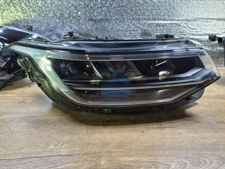 Frontscheinwerfer VW Tiguan 5NN941036B Rechts Scheinwerfer Headlight SCH6682496295ky