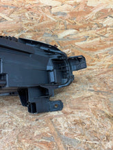 Load image into Gallery viewer, Frontscheinwerfer Peugeot 9839847280 Links Scheinwerfer Headlight SCH6686240263ln