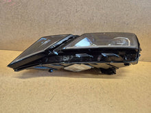 Laden Sie das Bild in den Galerie-Viewer, Frontscheinwerfer Skoda Octavia I 5E1941015E LED Links Scheinwerfer Headlight SCH6688078211yu