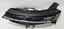 Load image into Gallery viewer, Frontscheinwerfer Renault Megane E-Tech 260605490R LED Links Headlight SCH6690236790rn