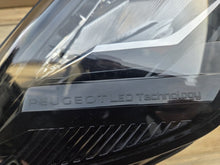 Laden Sie das Bild in den Galerie-Viewer, Frontscheinwerfer Peugeot 2008 208 9855524880 Full LED Rechts Headlight SCH6692687327mt