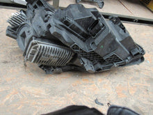 Load image into Gallery viewer, Frontscheinwerfer Mercedes-Benz X156 A1569067100 Links Scheinwerfer Headlight SCH6693805560in