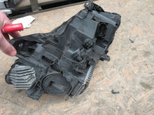 Load image into Gallery viewer, Frontscheinwerfer Mercedes-Benz X156 A1569067100 Links Scheinwerfer Headlight SCH6693805560in