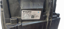 Load image into Gallery viewer, Frontscheinwerfer Volvo 32450063 Rechts Scheinwerfer Headlight SCH6694722741mv