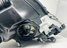 Laden Sie das Bild in den Galerie-Viewer, Frontscheinwerfer Toyota Avensis 21211P2R Rechts Scheinwerfer Headlight SCH6697073985no
