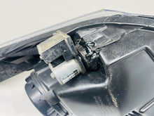 Laden Sie das Bild in den Galerie-Viewer, Frontscheinwerfer Toyota Avensis 21211P2R Rechts Scheinwerfer Headlight SCH6697073985no