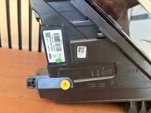 Laden Sie das Bild in den Galerie-Viewer, Frontscheinwerfer Ford Transit Courier R2X613E014AF Ein Satz Headlight SCH6697643348zb