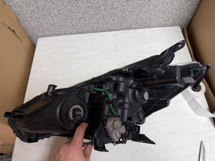 Frontscheinwerfer Toyota Prius Plus 290803 Rechts Scheinwerfer Headlight SCH6700531765cd