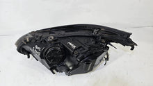 Laden Sie das Bild in den Galerie-Viewer, Frontscheinwerfer BMW E60 E61 145648179 Rechts Scheinwerfer Headlight SCH6700780932vy