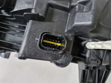 Laden Sie das Bild in den Galerie-Viewer, Frontscheinwerfer Dacia Duster 260107725R Full LED Rechts Scheinwerfer Headlight SCH6702726236cp