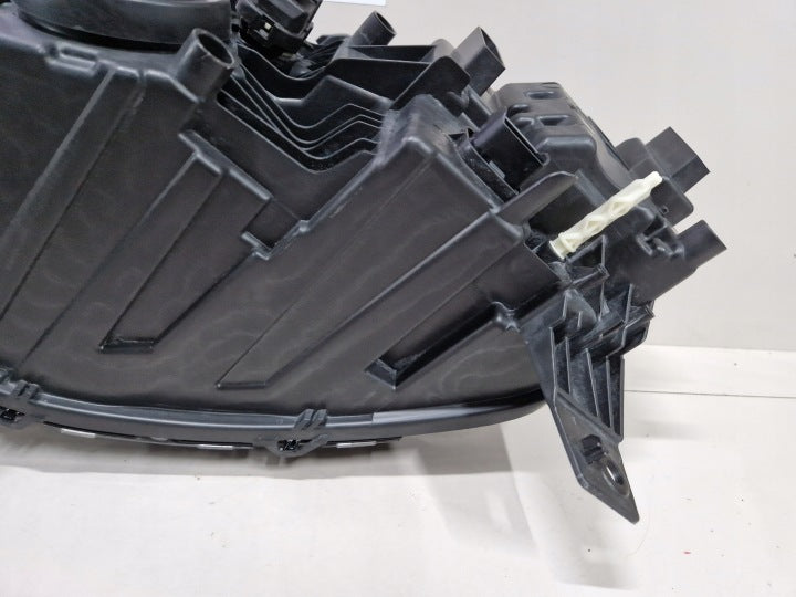 Frontscheinwerfer Dacia Duster 260107725R Full LED Rechts Scheinwerfer Headlight SCH6702726236cp