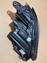 Laden Sie das Bild in den Galerie-Viewer, Frontscheinwerfer Mercedes-Benz W213 A213968708KZ Links Scheinwerfer Headlight SCH6707497586jm