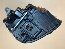 Laden Sie das Bild in den Galerie-Viewer, Frontscheinwerfer Mercedes-Benz W213 A213968708KZ Links Scheinwerfer Headlight SCH6707497586jm