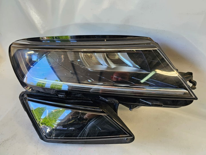 Frontscheinwerfer Skoda Kodiaq 566941016F Rechts Scheinwerfer Headlight SCH6708952283yz