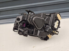 Laden Sie das Bild in den Galerie-Viewer, Frontscheinwerfer Audi Q2 81A941012 Rechts Scheinwerfer Headlight SCH6711189757st