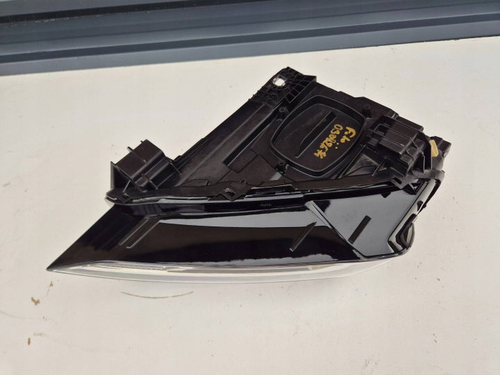 Frontscheinwerfer Audi Q2 81A941012 Rechts Scheinwerfer Headlight SCH6711189757st