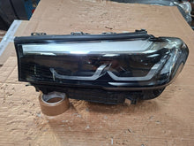 Laden Sie das Bild in den Galerie-Viewer, Frontscheinwerfer BMW 5 G31 G30 5A388C404 Links Scheinwerfer Headlight SCH6712211821rm