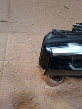 Laden Sie das Bild in den Galerie-Viewer, Frontscheinwerfer BMW 5 G31 G30 5A388C404 Links Scheinwerfer Headlight SCH6712211821rm