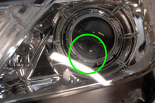 Laden Sie das Bild in den Galerie-Viewer, Frontscheinwerfer Mercedes-Benz W212 A2128205761KZ Links Scheinwerfer Headlight SCH6713705666xy