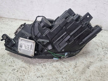 Load image into Gallery viewer, Frontscheinwerfer VW Caddy 2K1941032A Ein Satz Scheinwerfer Headlight SCH6714323728qz
