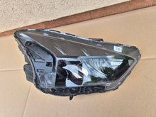 Load image into Gallery viewer, Frontscheinwerfer Hyundai Bayon 92101-Q0600 Rechts Scheinwerfer Headlight SCH6716634132zh