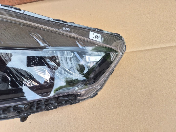 Frontscheinwerfer Hyundai Bayon 92101-Q0600 Rechts Scheinwerfer Headlight SCH6716634132zh