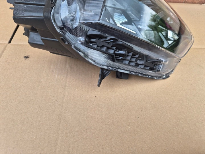 Frontscheinwerfer Hyundai Bayon 92101-Q0600 Rechts Scheinwerfer Headlight SCH6716634132zh