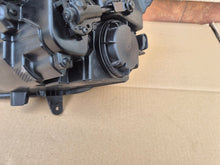 Load image into Gallery viewer, Frontscheinwerfer Hyundai Bayon 92101-Q0600 Rechts Scheinwerfer Headlight SCH6716634132zh