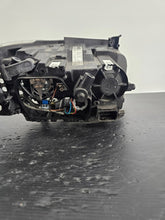 Laden Sie das Bild in den Galerie-Viewer, Frontscheinwerfer BMW E91 E90 63117202583 Xenon Links Scheinwerfer Headlight SCH6717197302pb