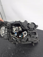 Laden Sie das Bild in den Galerie-Viewer, Frontscheinwerfer BMW E91 E90 63117202583 Xenon Links Scheinwerfer Headlight SCH6717197302pb