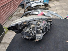 Laden Sie das Bild in den Galerie-Viewer, Frontscheinwerfer Mercedes-Benz W245 A1698205161 Xenon Links Headlight SCH6720043210bs