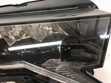 Laden Sie das Bild in den Galerie-Viewer, Frontscheinwerfer Skoda Octavia IV 5E4941010 Rechts Scheinwerfer Headlight SCH6722556173ro