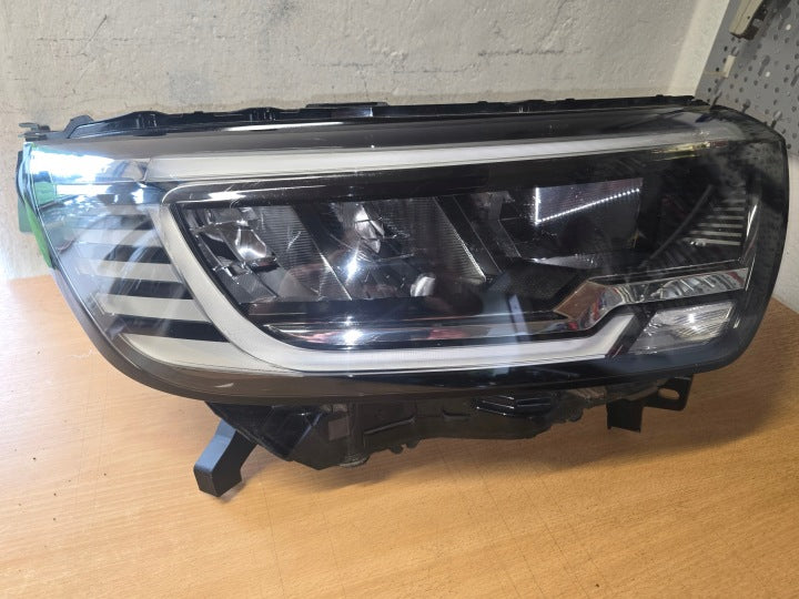 Frontscheinwerfer Renault Kangoo 260103264R Rechts Scheinwerfer Headlight SCH6726529387rt