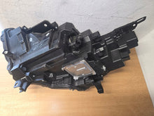 Laden Sie das Bild in den Galerie-Viewer, Frontscheinwerfer Renault Kangoo 260103264R Rechts Scheinwerfer Headlight SCH6726529387rt