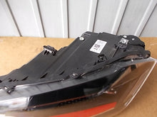 Laden Sie das Bild in den Galerie-Viewer, Frontscheinwerfer VW Polo 2G1941773A LED Links Scheinwerfer Headlight SCH6730388903ww