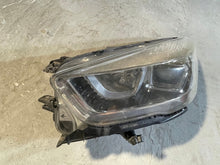 Laden Sie das Bild in den Galerie-Viewer, Frontscheinwerfer Ford Kuga II GV4113W030CG Links Scheinwerfer Headlight SCH6743278939sl
