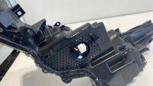 Load image into Gallery viewer, Frontscheinwerfer Toyota Corolla 81110-12N70 Rechts Scheinwerfer Headlight SCH6748884600wz