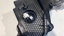 Load image into Gallery viewer, Frontscheinwerfer Toyota Corolla 81110-12N70 Rechts Scheinwerfer Headlight SCH6748884600wz