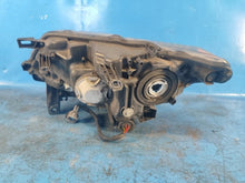 Laden Sie das Bild in den Galerie-Viewer, Frontscheinwerfer Nissan X-Trail I 26010-4BA0A Rechts Scheinwerfer Headlight SCH6753826692ix