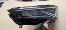 Laden Sie das Bild in den Galerie-Viewer, Frontscheinwerfer Seat Tarraco 5FB941007G LED Links Scheinwerfer Headlight SCH6755735683gw