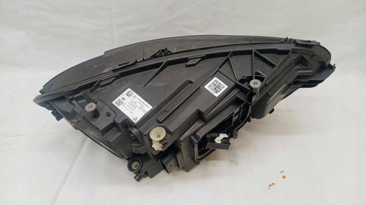 Frontscheinwerfer Mercedes-Benz Cla C118 A1189068300 Links Headlight SCH6760250603oc
