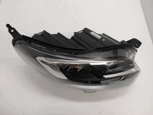 Laden Sie das Bild in den Galerie-Viewer, Frontscheinwerfer Opel Zafira 9832836480 Rechts Scheinwerfer Headlight SCH6766613828wx