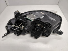 Laden Sie das Bild in den Galerie-Viewer, Frontscheinwerfer Opel Zafira 9832836480 Rechts Scheinwerfer Headlight SCH6766613828wx