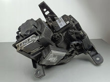 Laden Sie das Bild in den Galerie-Viewer, Frontscheinwerfer Jeep Grand Cherokee 68111037AF Links Scheinwerfer Headlight SCH6774697953yc